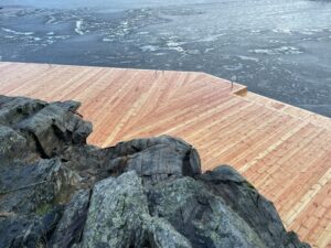 Fastbrygge tilpasset fjell