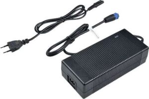 ePropulsion Standardlader Spirit 1.0 Plus & EVO