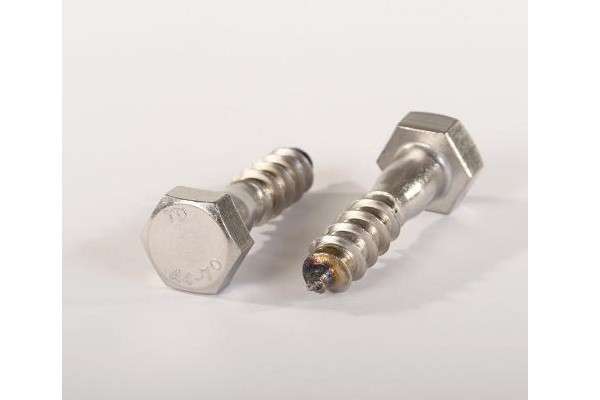 FRANSK TRESKRUE A4 (DIN 571)