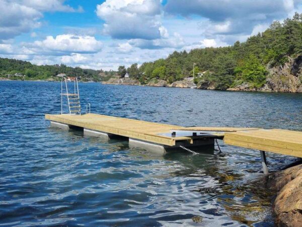 Flytebrygge betong/tre