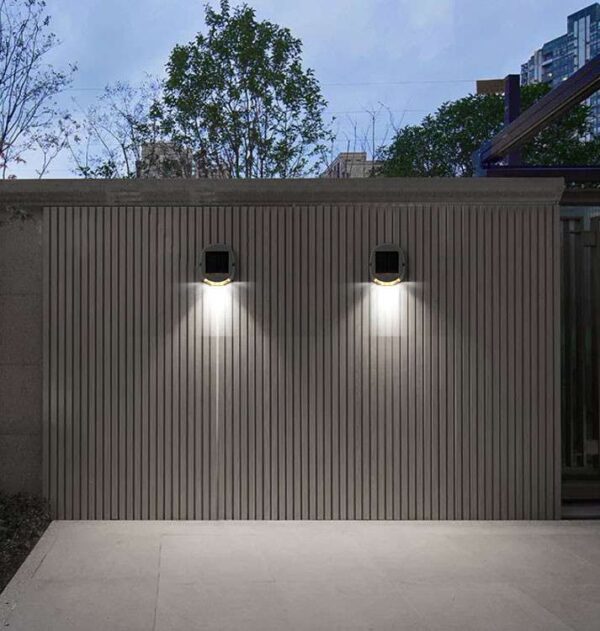 1852 Bryggelys/vegglys alu LED m/solcelle